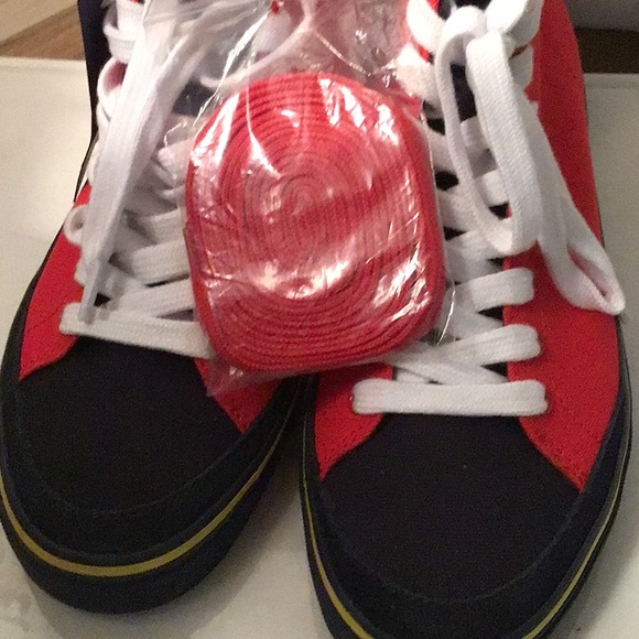 Polo Ralph Lauren Men's Fashion Sneaker size 81/2 D - Picture 6 of 12